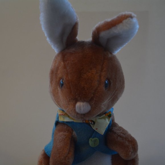 R. Dakin Peter Cottontail Bunny Rabbit Plush Toy - Picture 2 of 8